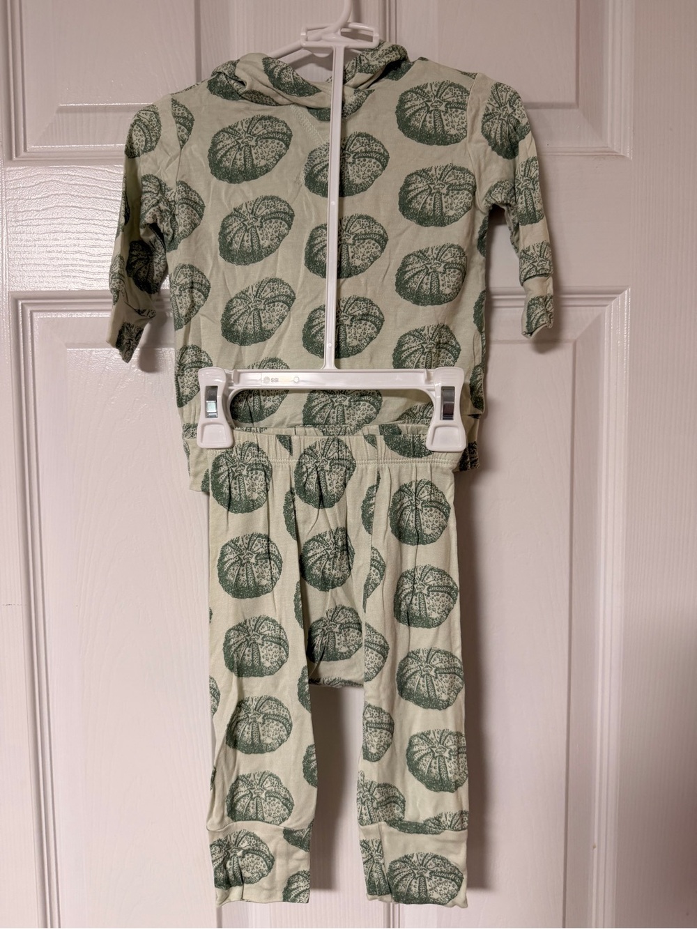 Light Green Bamboo Two-Piece Baby Set
